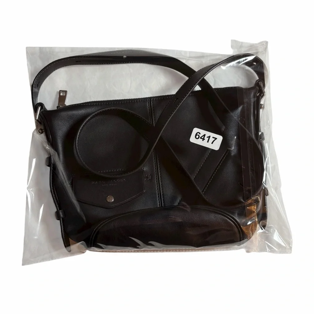 THE MARC JACOBS | The Mini Sling Leather Crossbody